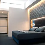 Al Chiar Di Luna 4*