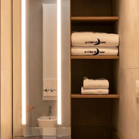 Gæstehus Al Chiar Di Luna Monte di Procida