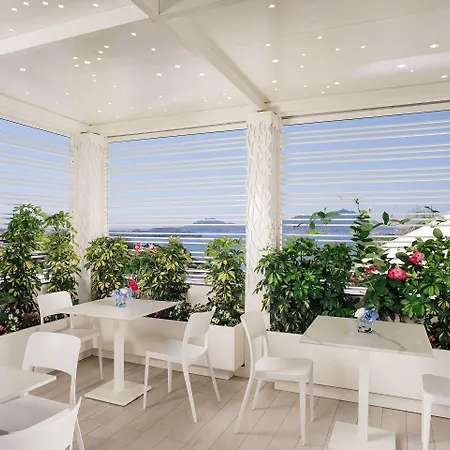 Al Chiar Di Luna Gæstehus 4*