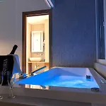 Al Chiar Di Luna בית הארחה 4*