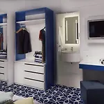 Al Chiar Di Luna 4*