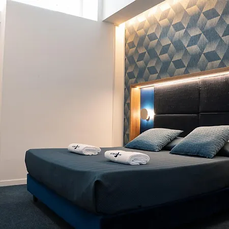 Guest house Al Chiar Di Luna 4*