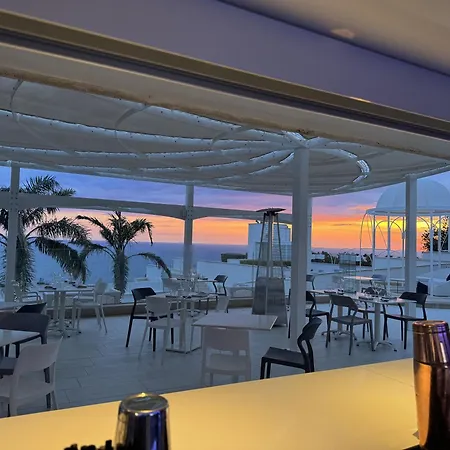 Al Chiar Di Luna Maison d'hôtes Monte di Procida