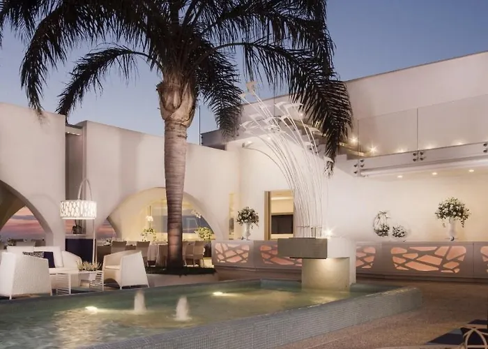 Al Chiar Di Luna 4* مونت دي بروسيده